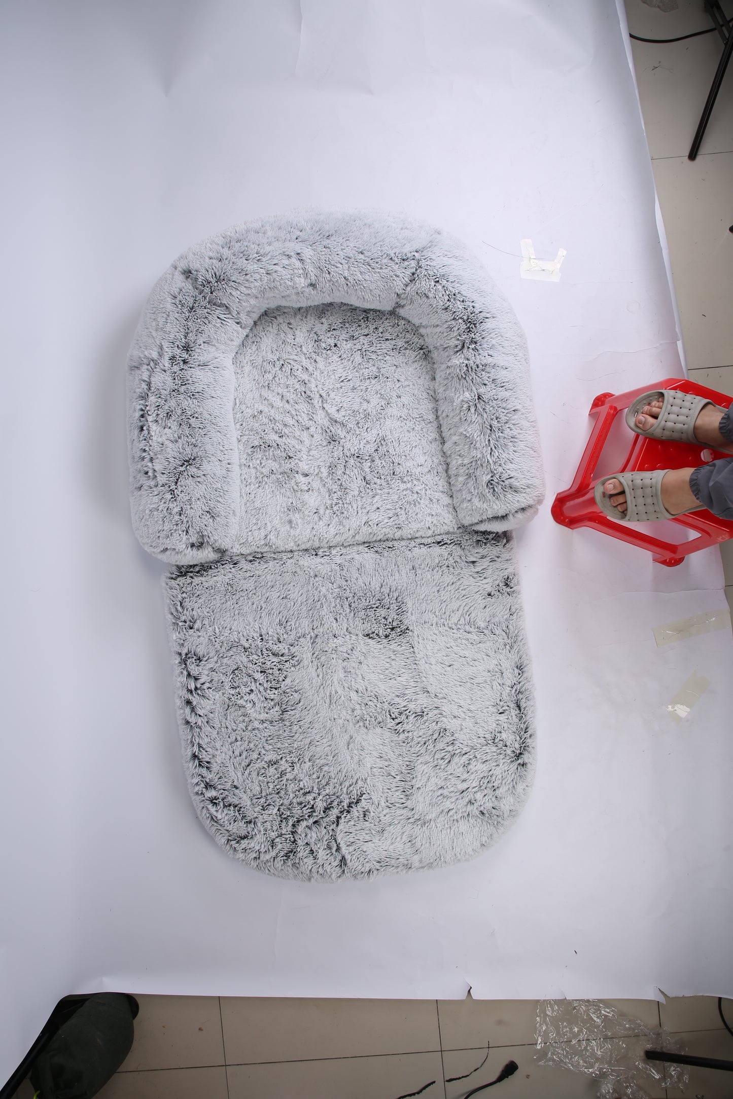 1Pc Large Foldable Human Size Dog Bed With Pillow Blanket Flurry Plush Napping Human-Sized Dog Bed Machine Washable Zipped Removable Cover For Pets Kids Adults Grey 71x45x10in